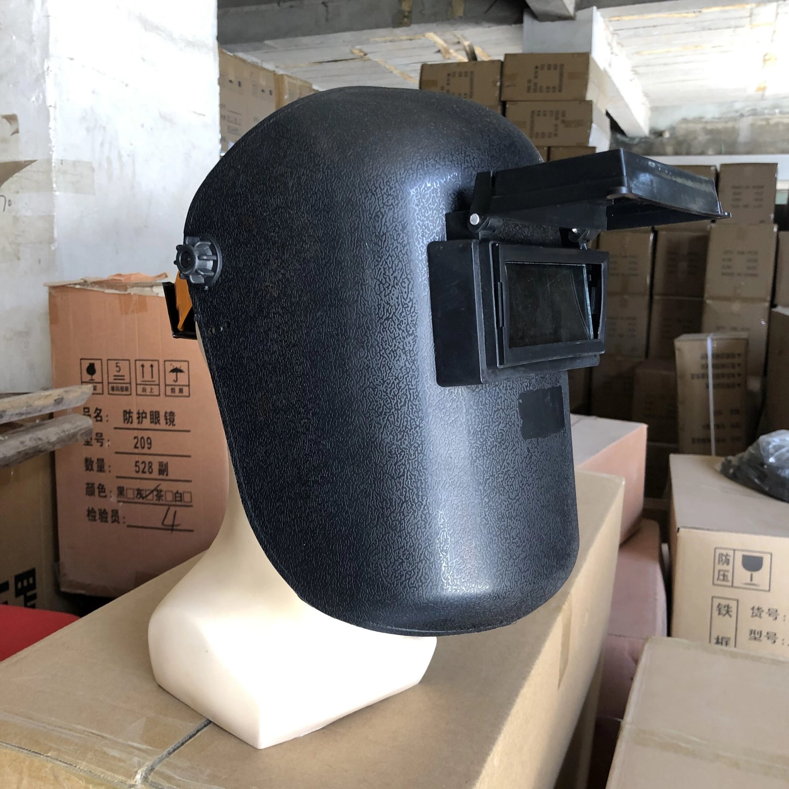 Auto Darkening Welding Helmet Protective Safety Mask